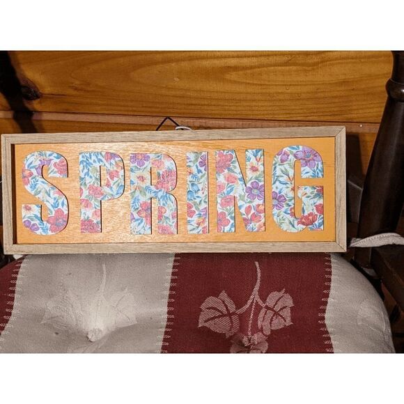 NEW PIONEER WOMAN PAINTED MDF FLORAL SPRING DECORATIVE - Picture 1 of 2